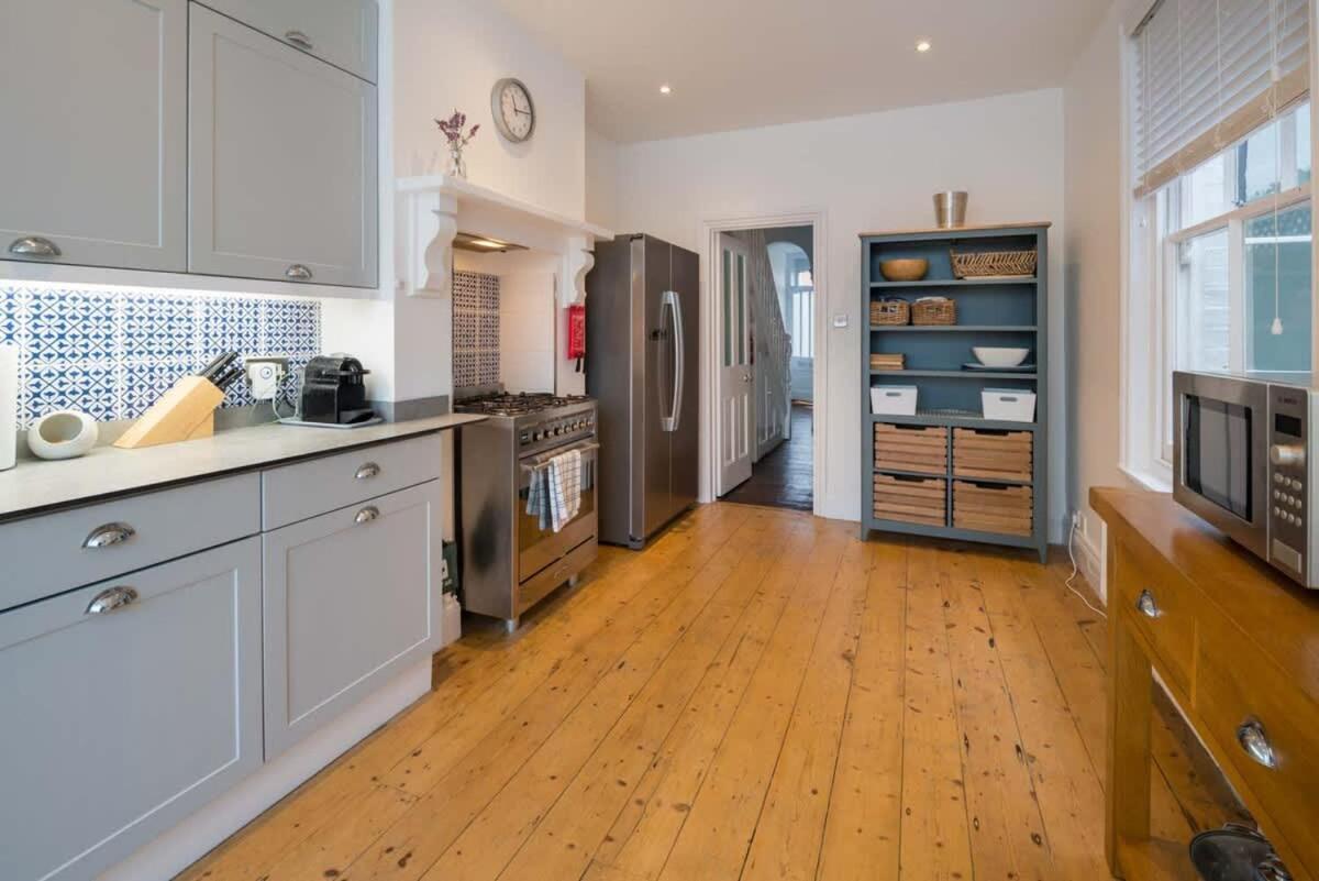 Firefly House Villa Cowes  Exteriör bild